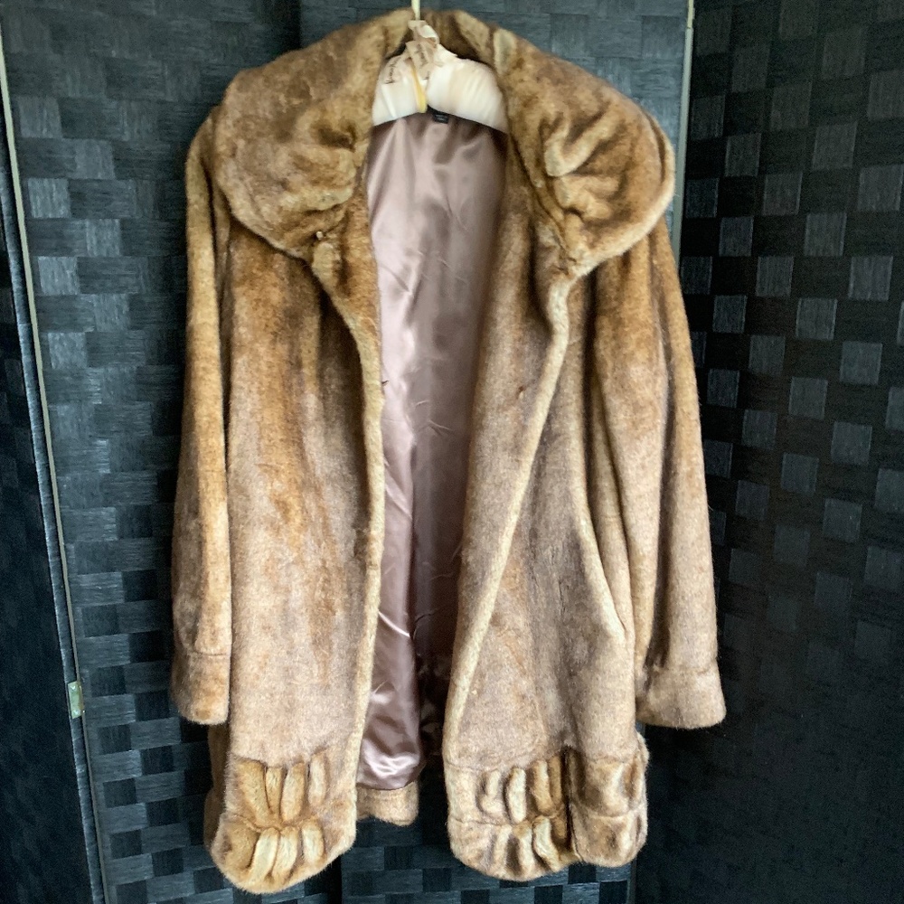 Diane Salyers Fabulous Faux Fur Jacket, Brown, size 10